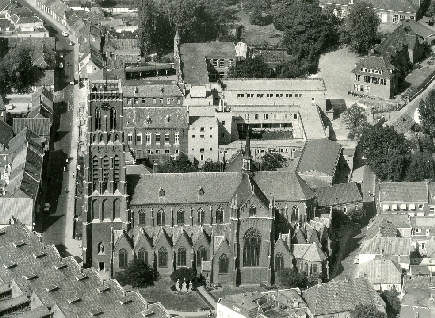 Historie Grote Kerk Luchtfoto (jpg) Historie Grote Kerk Luchtfoto (jpg)